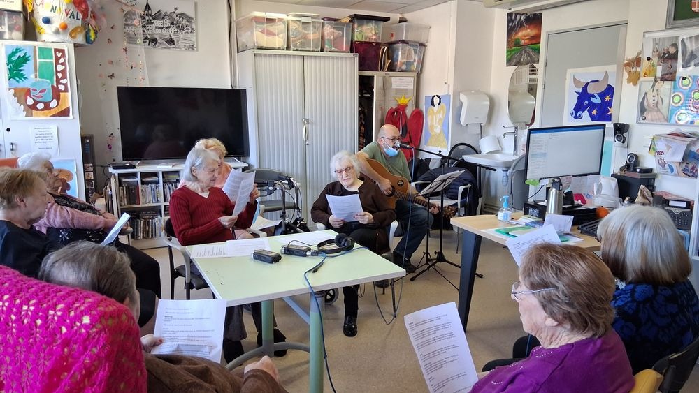 Emission radio à l&rsquo;EHPAD heureux